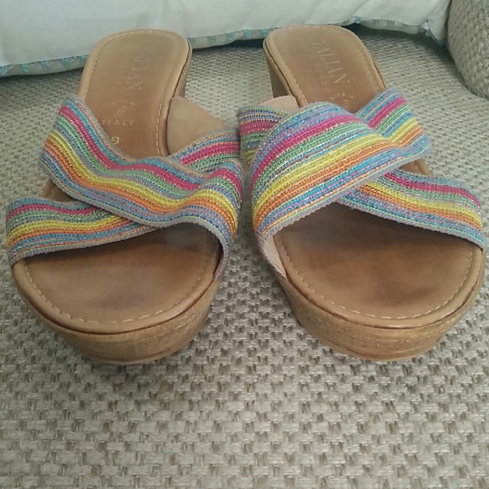Sandals - Picture 2 of 2